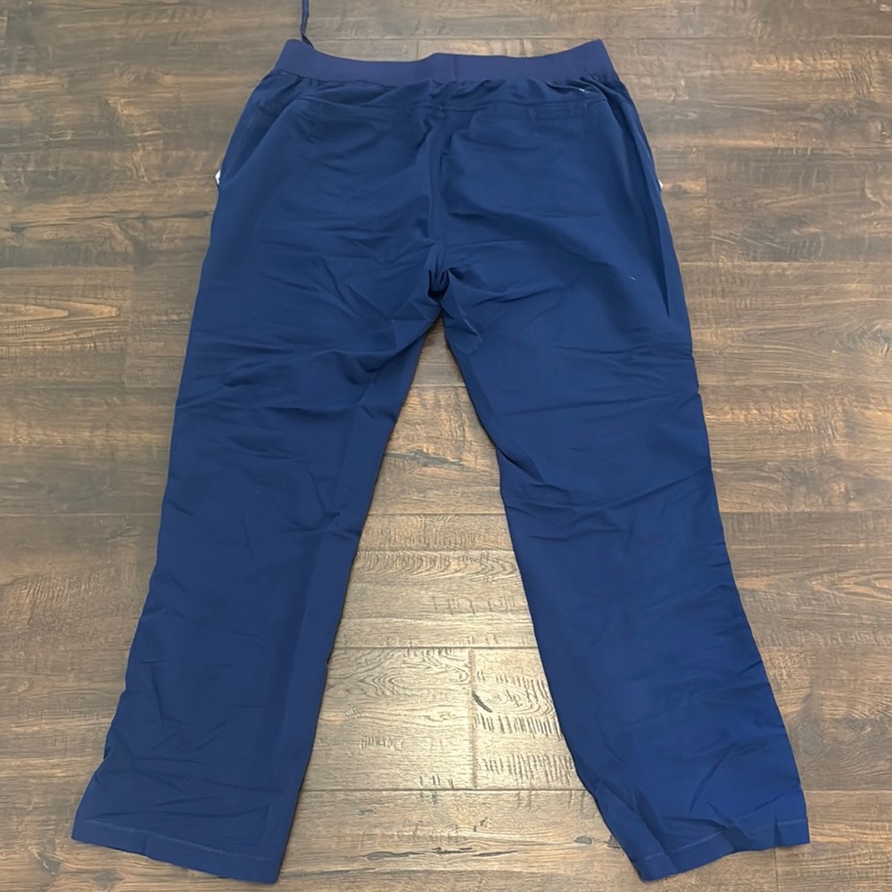 Women’s healing hands scrub pants - Picture 4 of 4